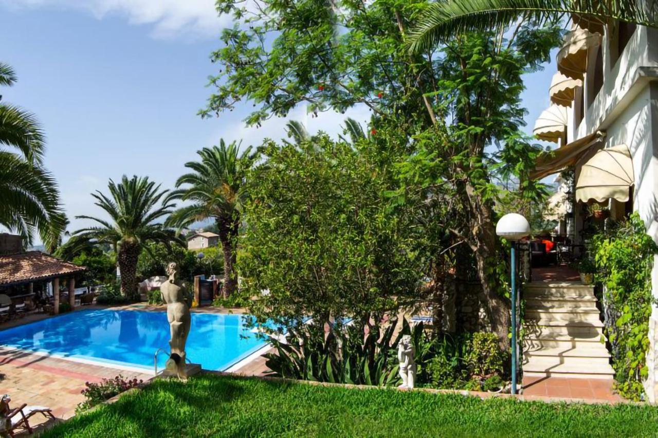 Villa Alkantara Taormina Bagian luar foto